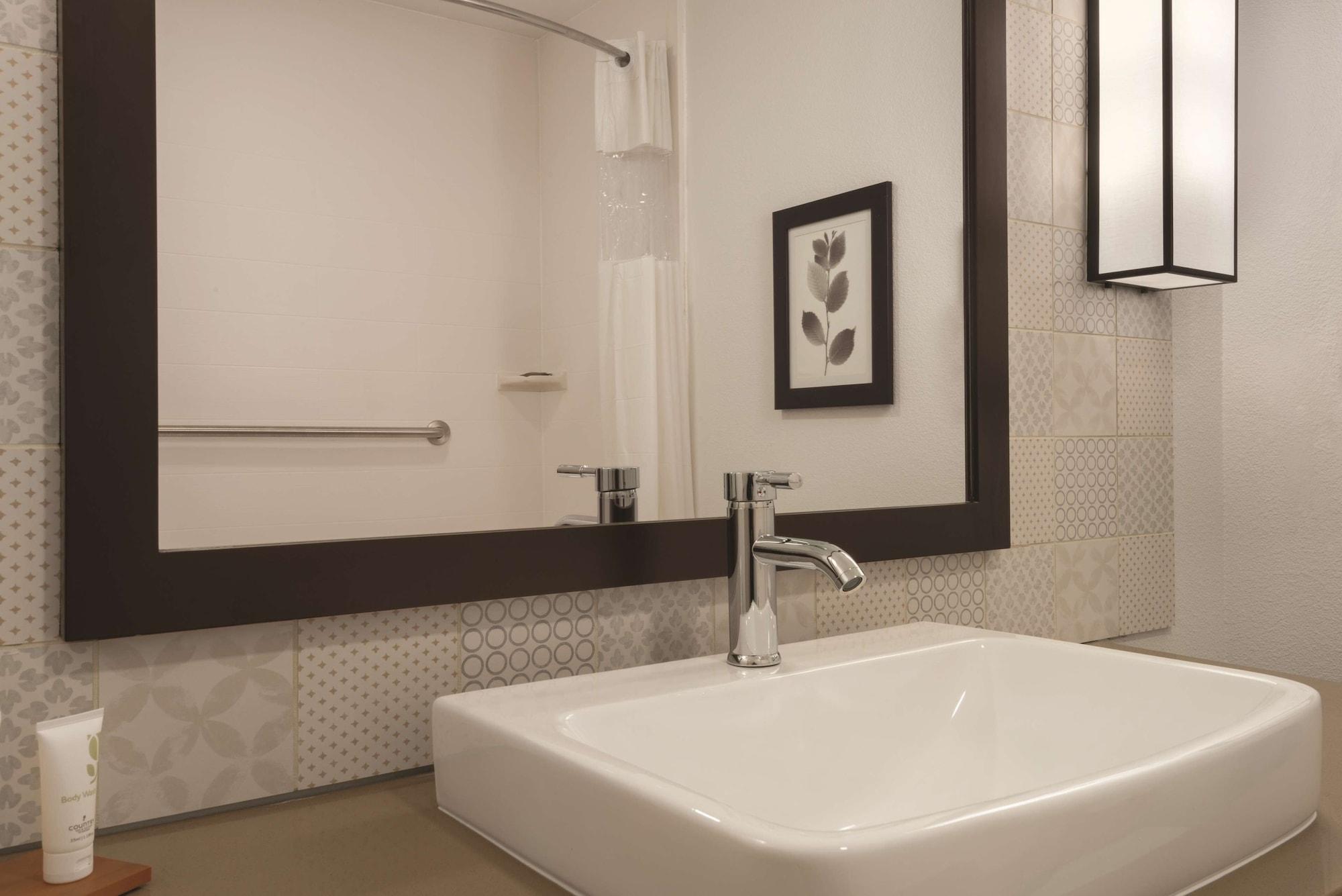 Country Inn & Suites By Radisson, Oklahoma City - Bricktown, Ok Екстериор снимка
