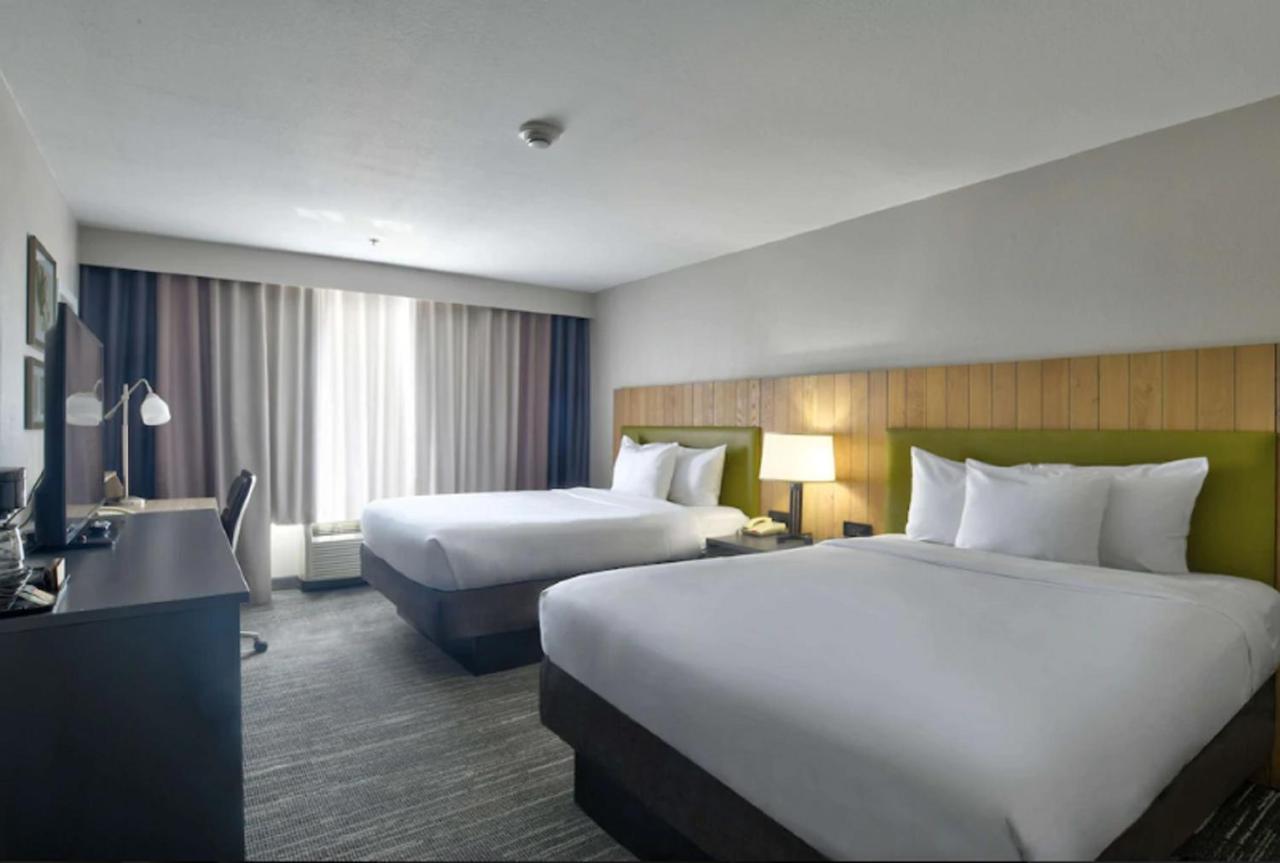 Country Inn & Suites By Radisson, Oklahoma City - Bricktown, Ok Екстериор снимка